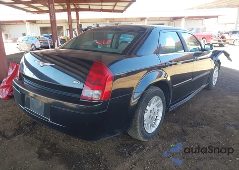 2005 Chrysler 300 from USA, damaged, VIN 2C3JA43R75H658506